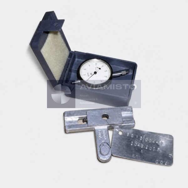 6015/0044-B indicator stand set complete measuring set with the dial indicator in its open case and the separate graduated fixture