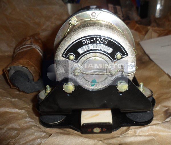 RN-120U Carbon Voltage Regulator