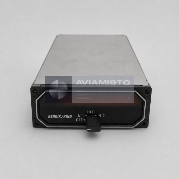 066-1069-01 BendixKing KDI 572 DME indicator