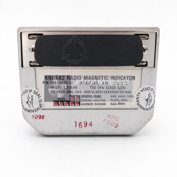 066-3060-00 BendixKing KNI 582 radio magnetic indicator identification plate