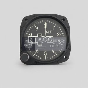 LUN 1125.2002 aircraft altimeter complete front view