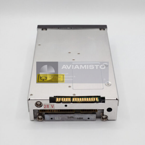 069-01032-0101 BendixKing KX 155A NAV/COM transceiver front view