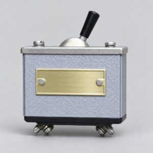 AZR-15 15 A aircraft circuit breaker