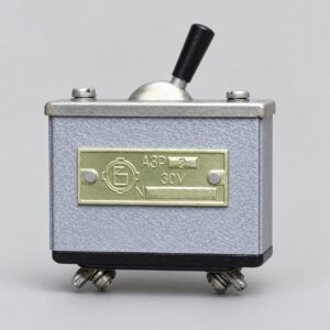 AZR-2 aircraft circuit breaker